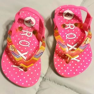 Roxy Sandalss toddler size 4